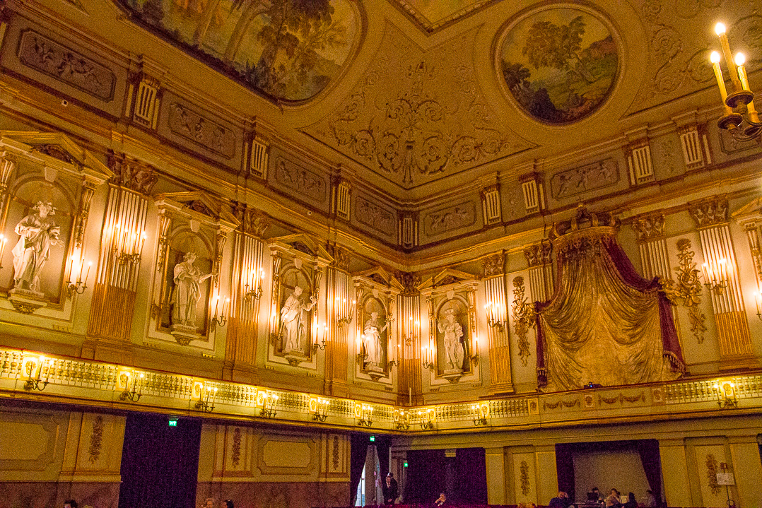I even got to see a little opera at the Palazzo Reale di Napoli!