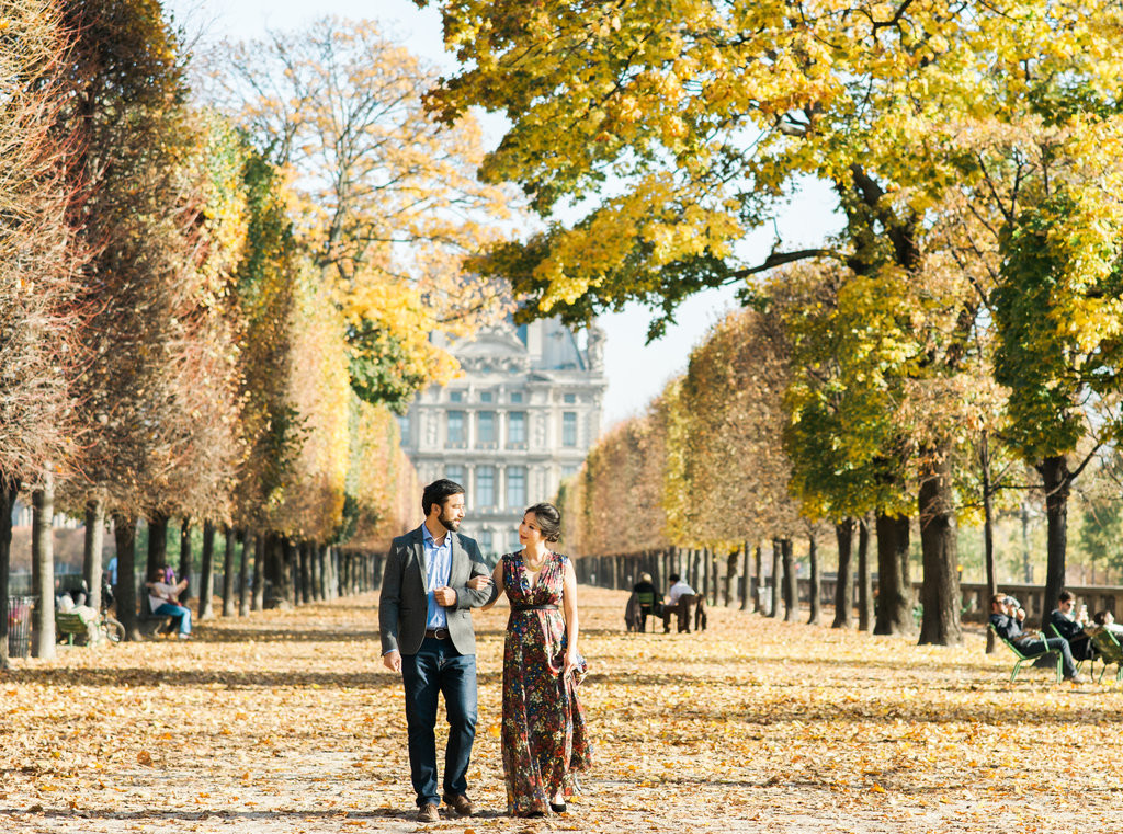 Paris is for lovers. Anniversary photography session in Paris, France. Photography by Celine Chhuon Photography. On misscheesemonger.com.