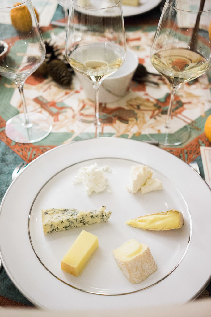 French-American holiday cheese and wine tasting session. By Vero Kherian for misscheesemonger.com.